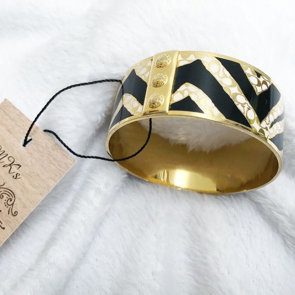 Coach Signature Enamel & Gold Metal Zebra Bangle Gold Tone - EUC